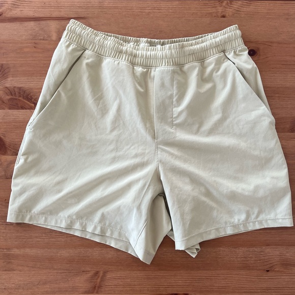 lululemon athletica Shorts Lululemon Mens Athletic Lined Shorts